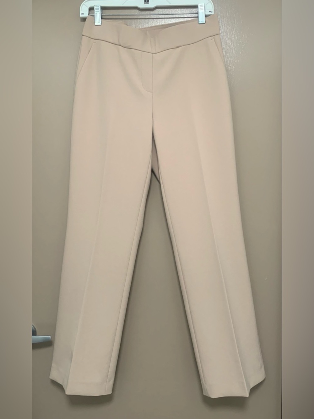 Anne Klein Pull On Tailored Dress Pants Subtle Flare Beige Size S